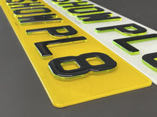 Load image into Gallery viewer, 4D 3mm Neon Green Plates with Gel