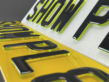 Load image into Gallery viewer, 4D 3mm Neon Green Plates with Gel